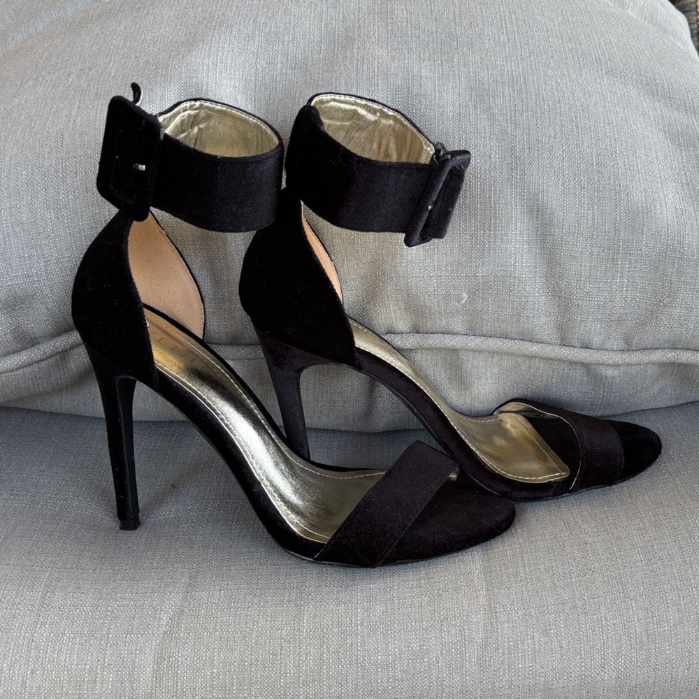 Elegant Black Velvet Women's Heels by Venus